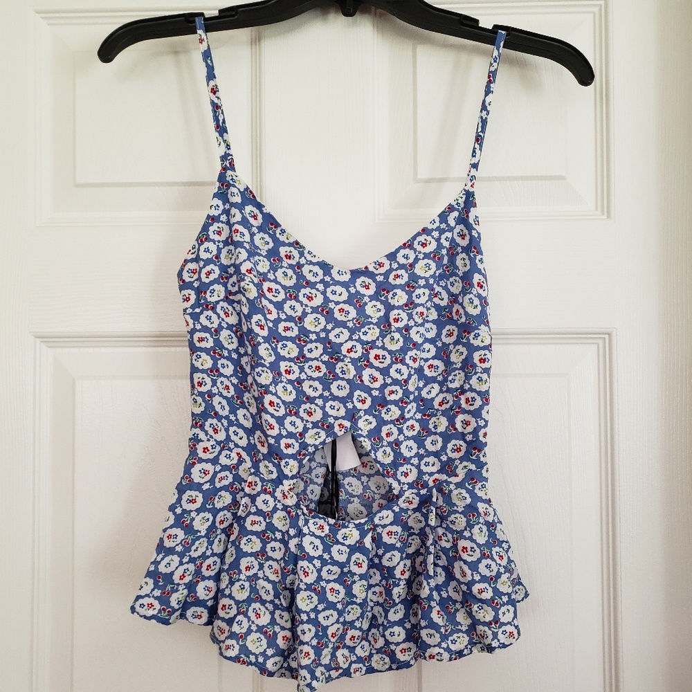FINAL PRICE: Charms Fashion Pemplum Tank -NWT